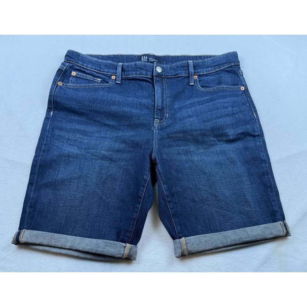 Gap 9" Bermuda Shorts Womens 16/33 Blue Denim Cotton Straight Leg Medium Wash